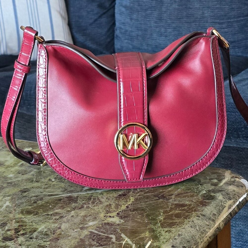 Authentic Michael Kors Gabby Hobo Crossbody Bag - Picture 5 of 8